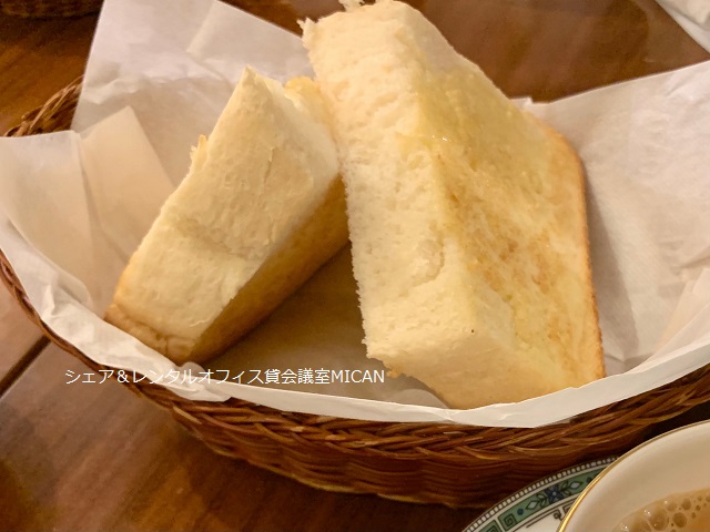 大井町カフェ茶豆珈琲の厚切りトースト